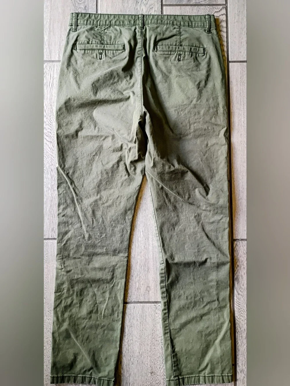 Men's Olive Green Casual Chinos